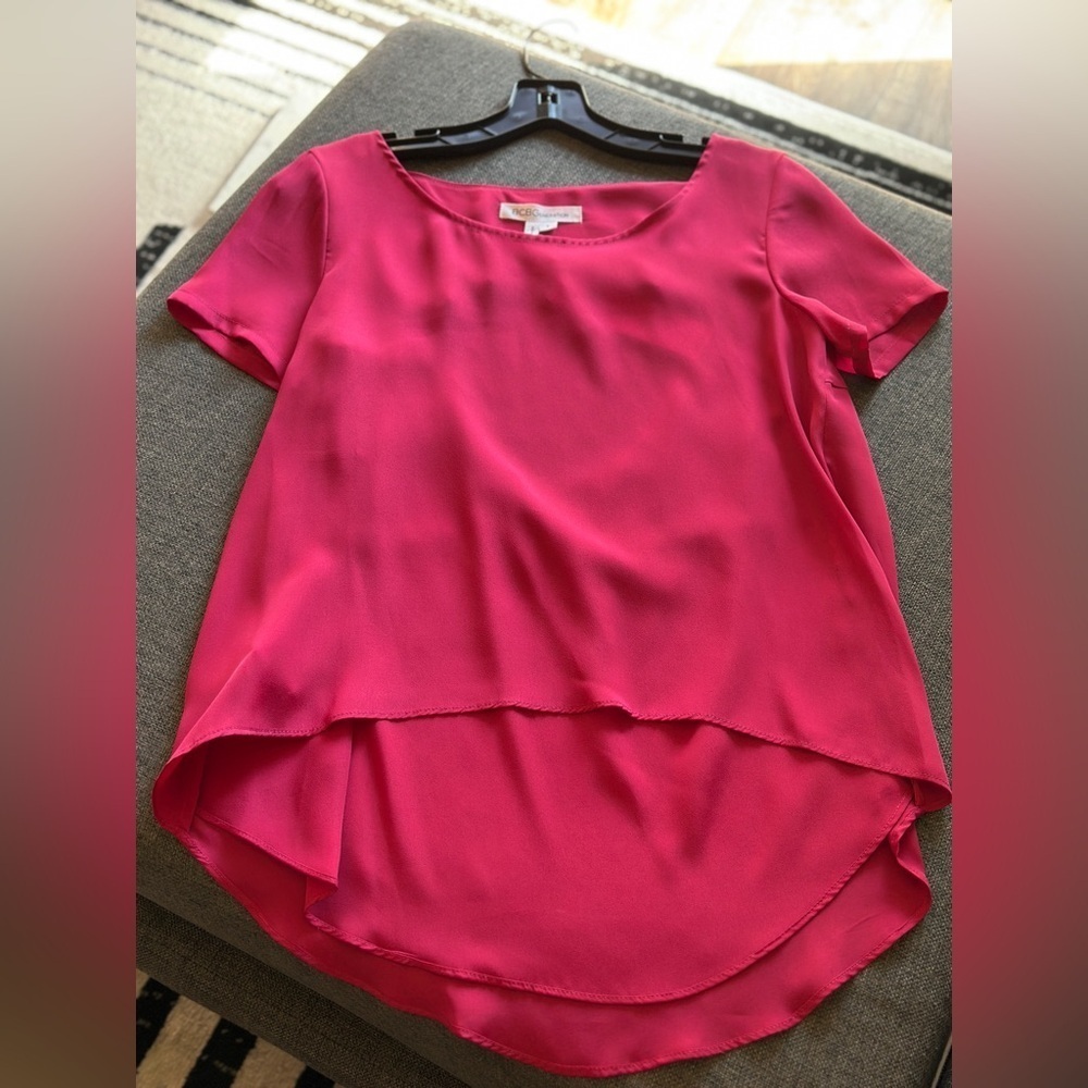 BCBG red berry high-low top size S